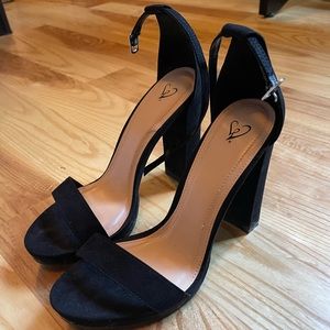 Blank 3in Windsor heels!